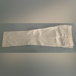 White Lee Style Up Pull On Dress Pants. Size 4 Petite